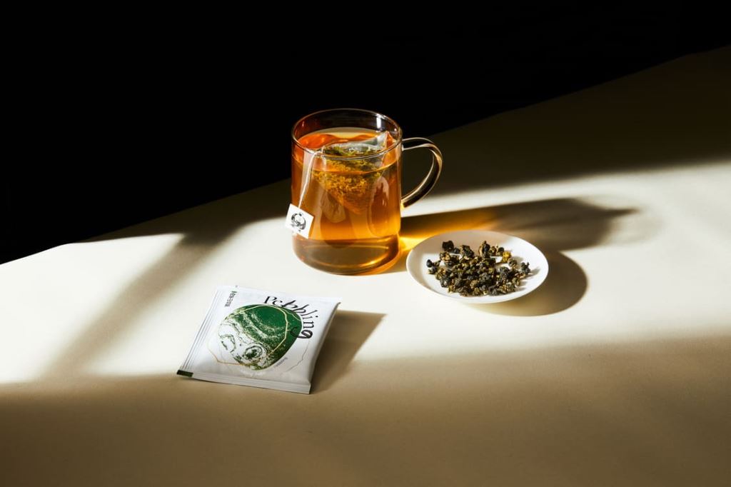 奇萊山烏龍茶